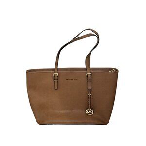 MICHAEL KORS Jet Set 10x16 Multifunction Zip Saffiano Tote Shoulder bag